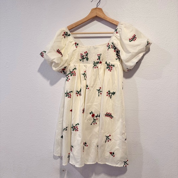 Daisy Street Embroidered Floral Puff Sleeve Babydoll Mini Dress size S - Picture 4 of 10
